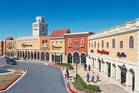 san marcos premium outlet center.